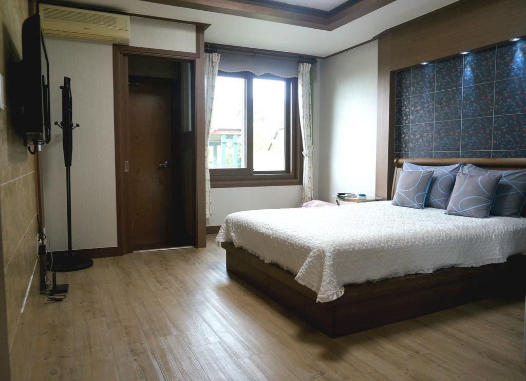Nattrang Pension Jeju Exteriör bild