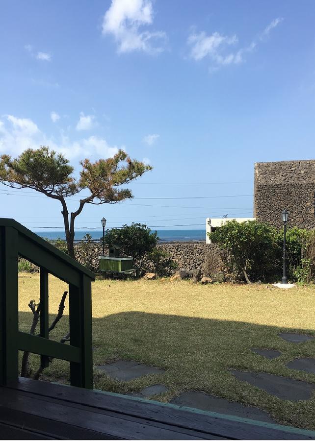 Nattrang Pension Jeju Exteriör bild